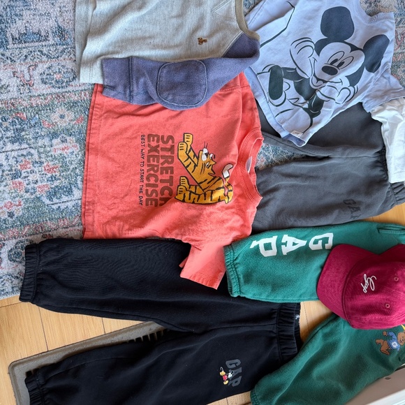 🧸 Toddler Boy Bundle 2T – GAP, Zara - Picture 2 of 5
